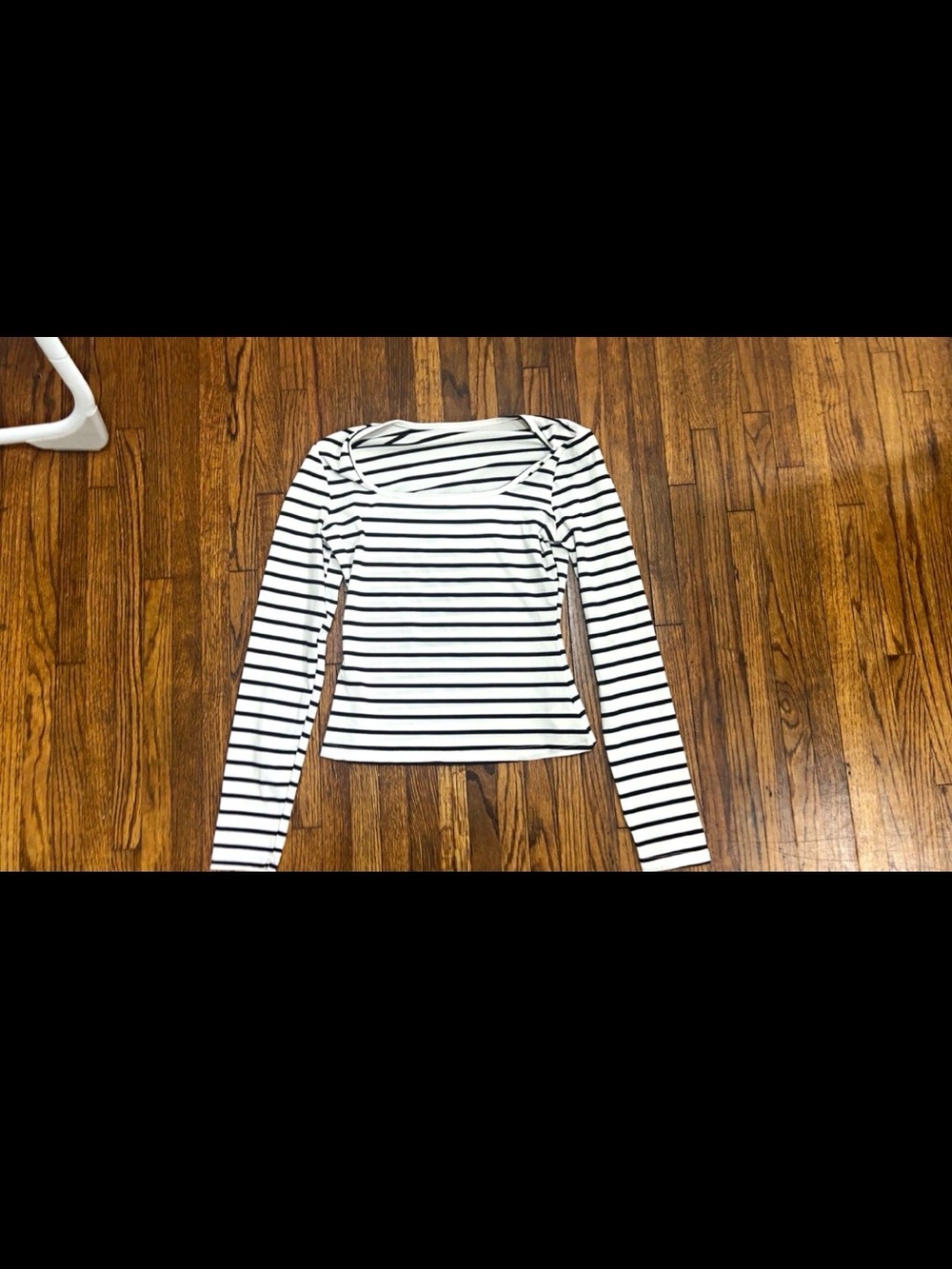 Womens White/Black Striped Long Sleeve Size S Poly Blend